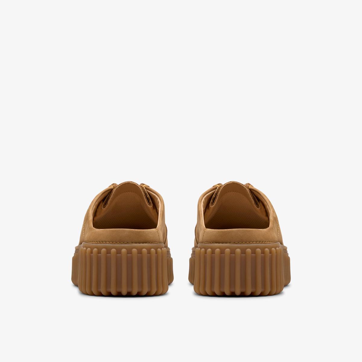 product/c/l/clarks_26181196_light-tan-nubuck_5.jpg