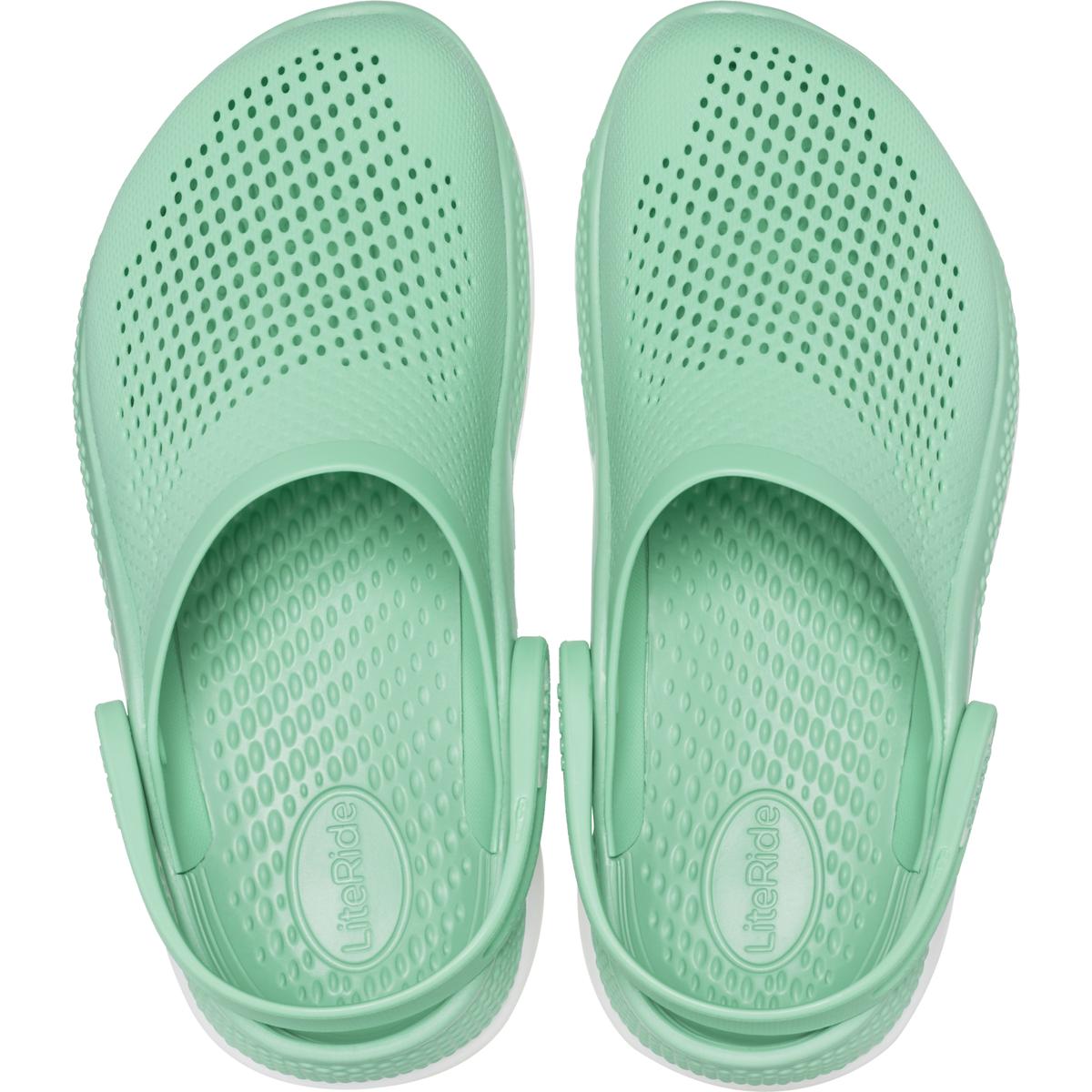 product/c/r/crocs_206708-3ug_2_s23.jpg