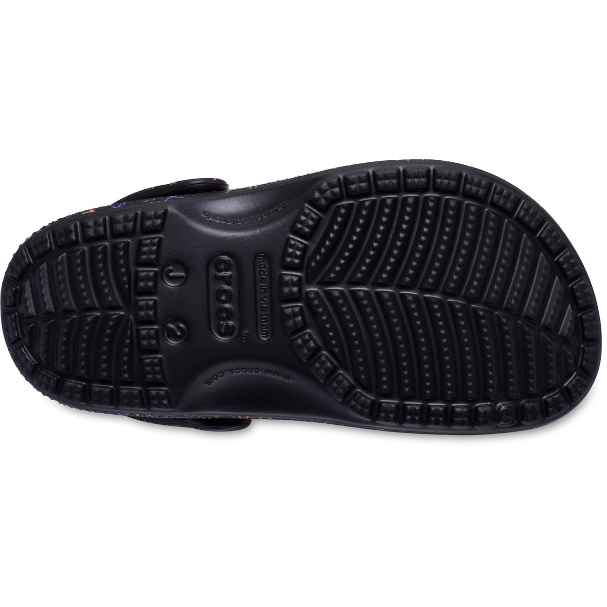 product/c/r/crocs_211585-0c4_3-q325.jpg