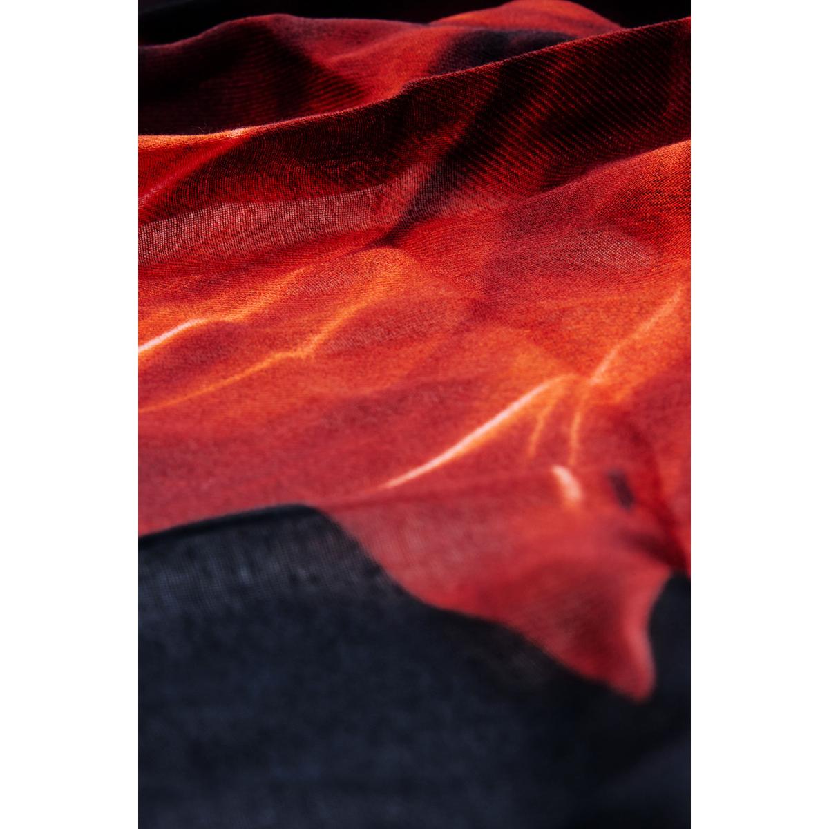 product/d/e/desigual_25wawa18-2000_noir-rouge_2.jpg