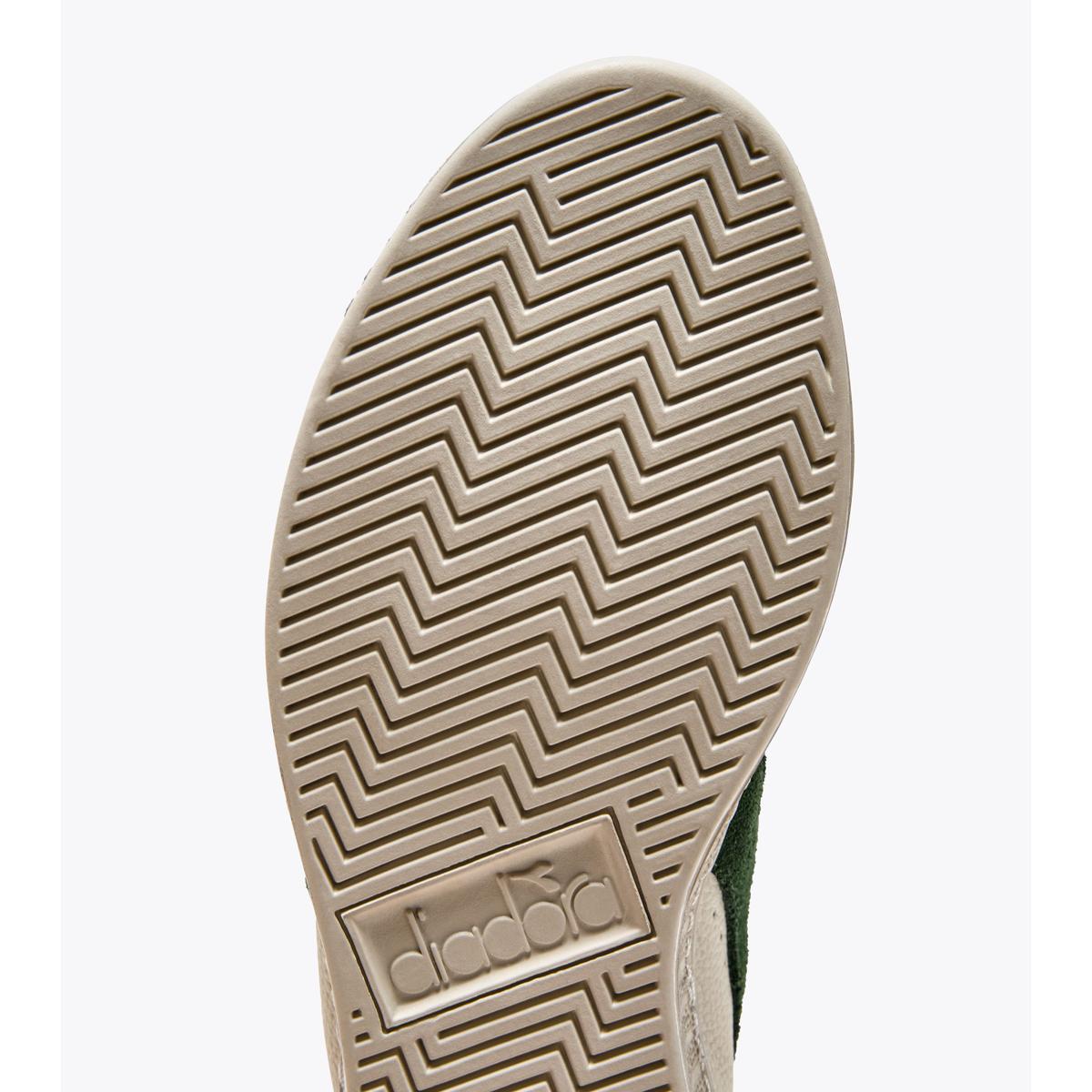 product/d/i/diadora_501.180187-70150_verde-guardiano_4.jpg
