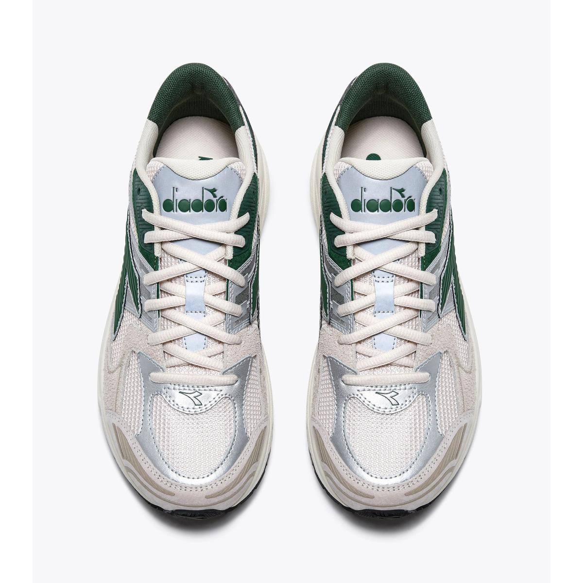 product/d/i/diadora_501.181239-c4774_grigio-chiaro-metallico_2.jpg