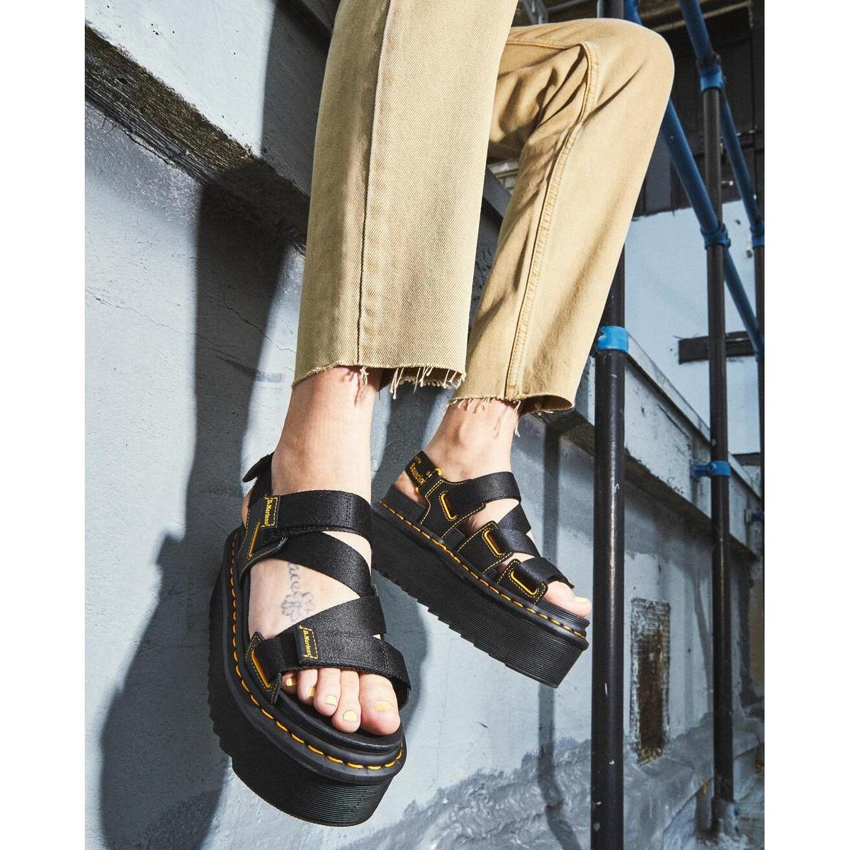 product/d/r/dr-martens_27351001_black-hydro_8.jpg