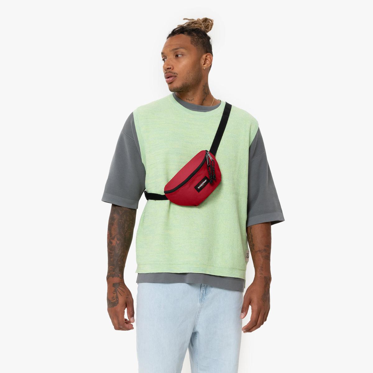 product/e/a/eastpak_ek0000747j2_4.jpg