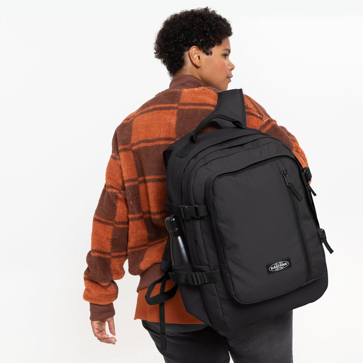 product/e/a/eastpak_ek0a5beww33_1.jpg