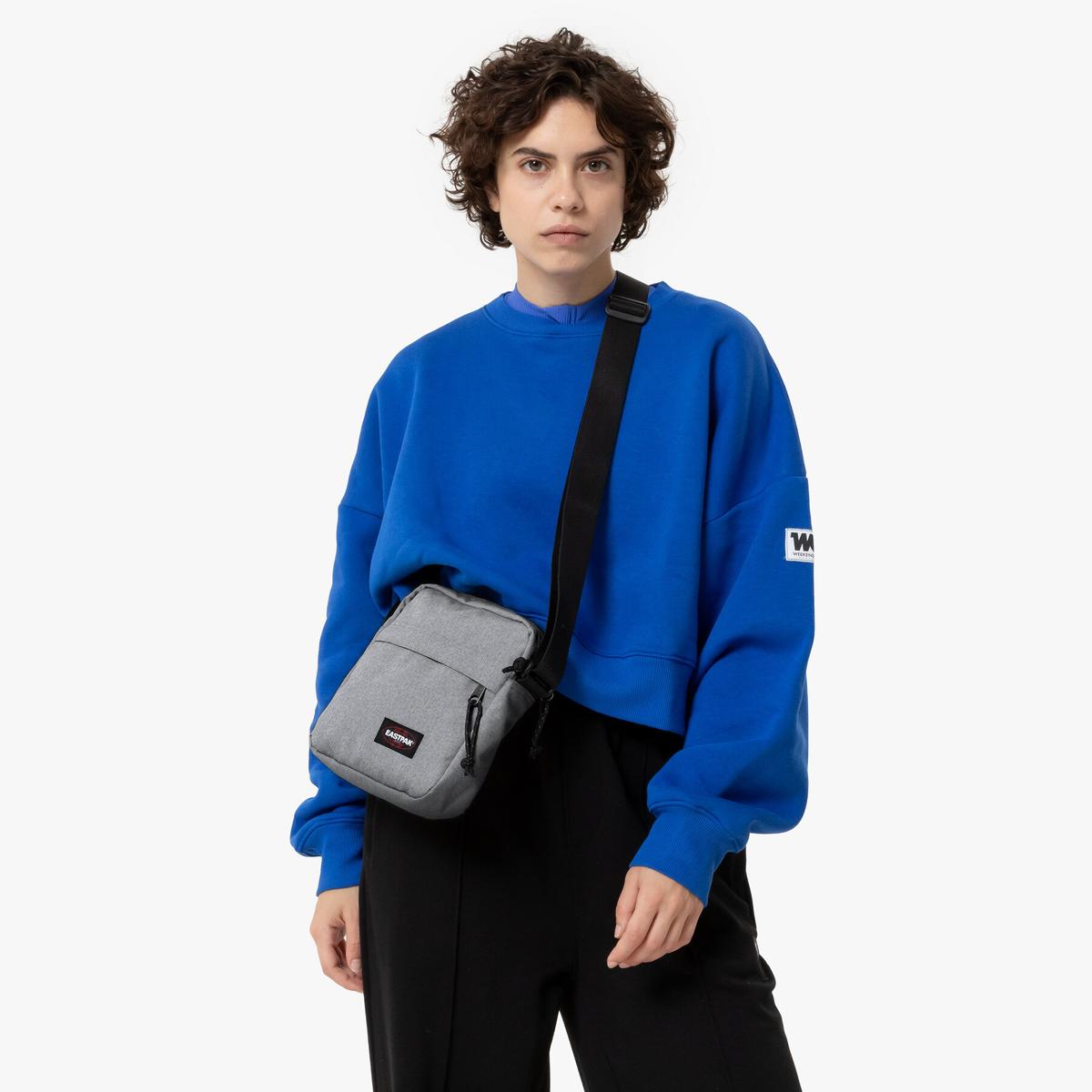 product/e/a/eastpak_ek0a5bib363_1.jpg