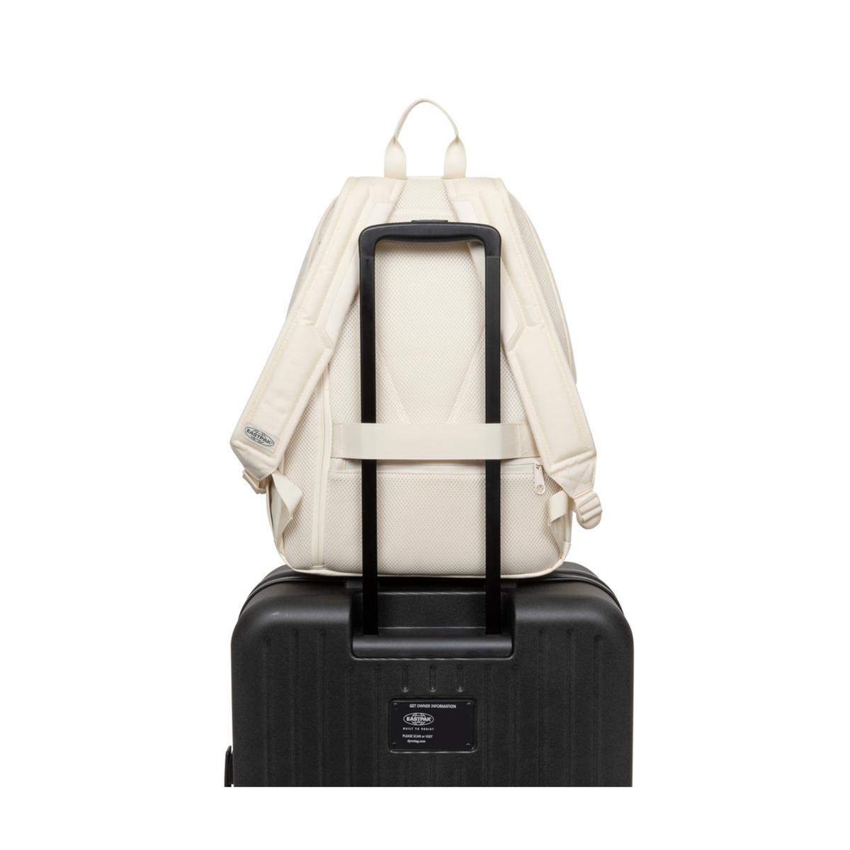 product/e/a/eastpak_ek0a5bkg4t5_off-white_8.jpg