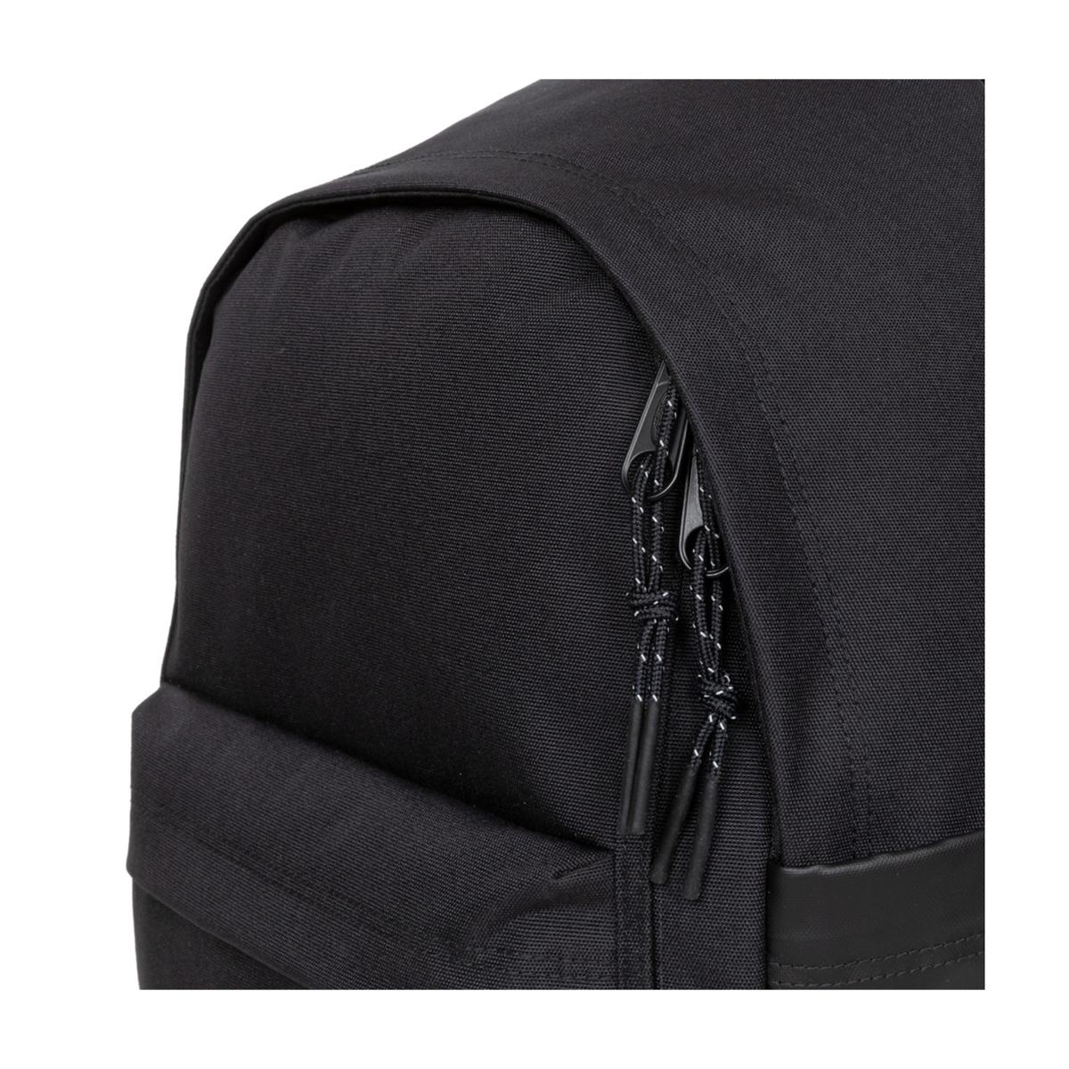 product/e/a/eastpak_ek0a5bkg4t6_on-black_8.jpg