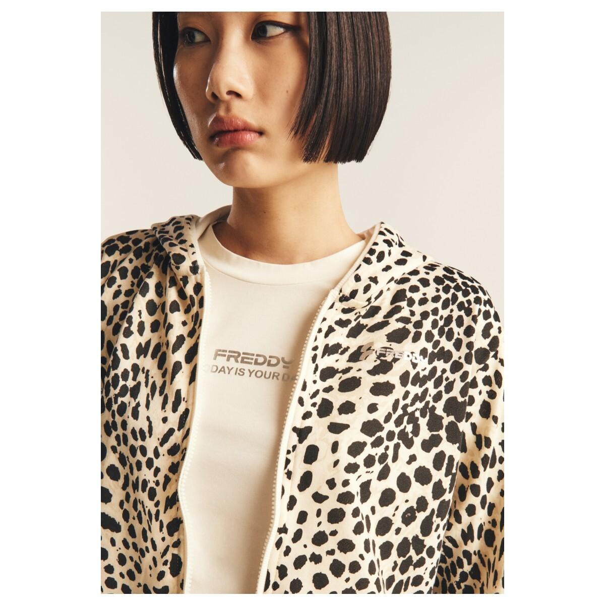 product/f/r/freddy_s25wmcs2c-ani119_leopard-animalier-on-white_6.jpg