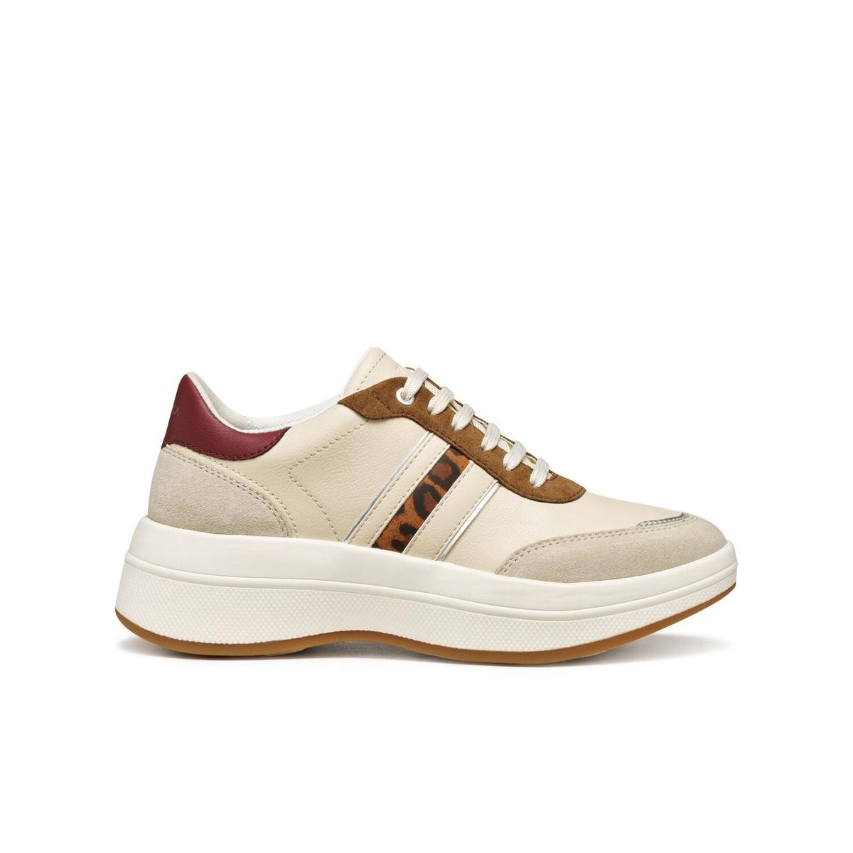product/g/e/geox_d56wta_0bc22_c1sh6_papyrus-lt-taupe_1.jpg