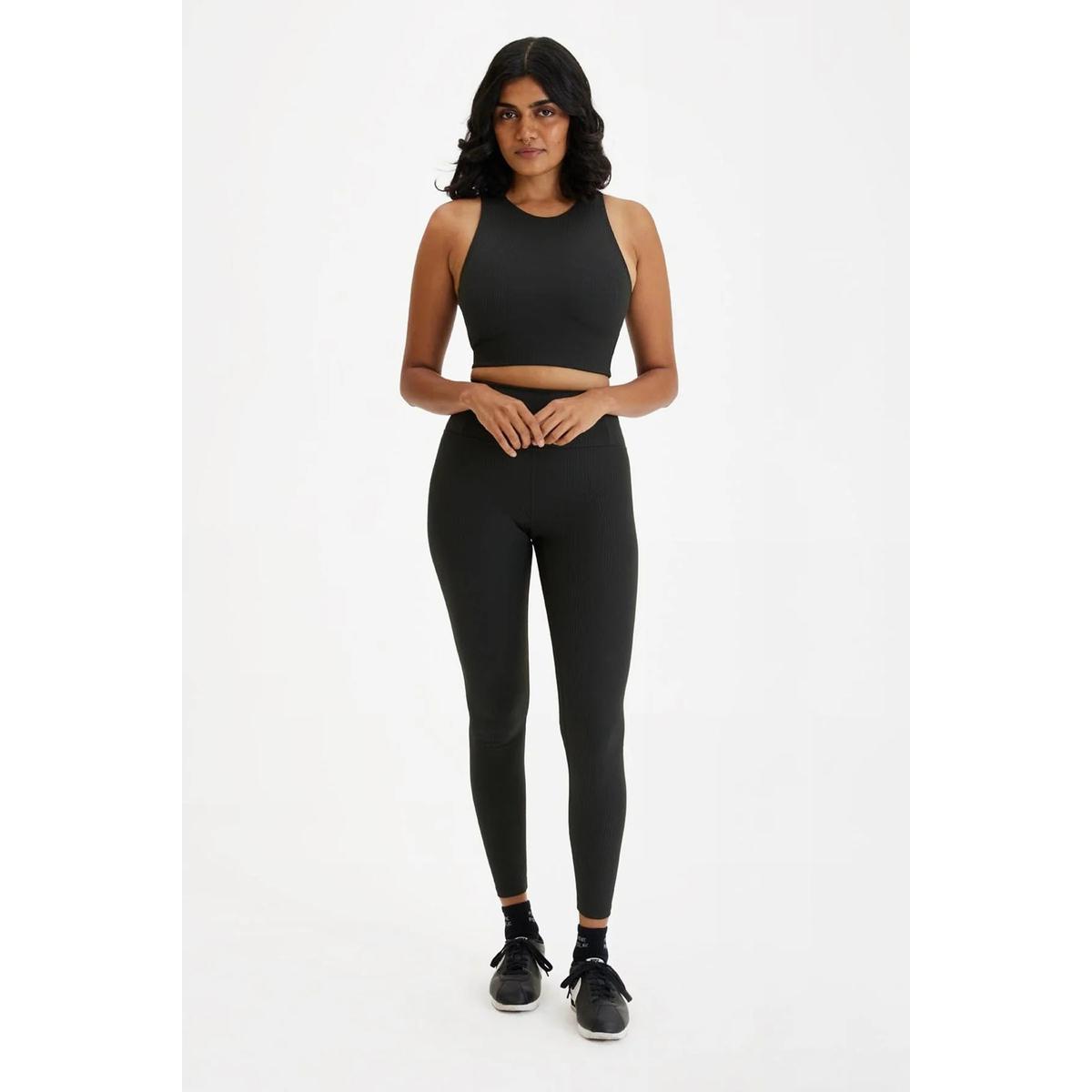 product/g/i/girlfriend-collective_4034-jb_1.jpg