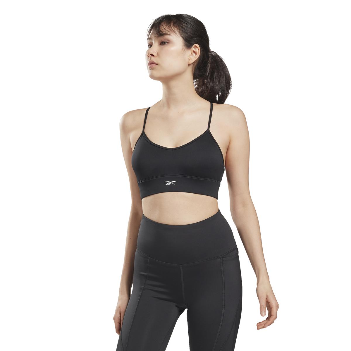 product/g/r/gr9473_app_on-model_standard_white.jpg