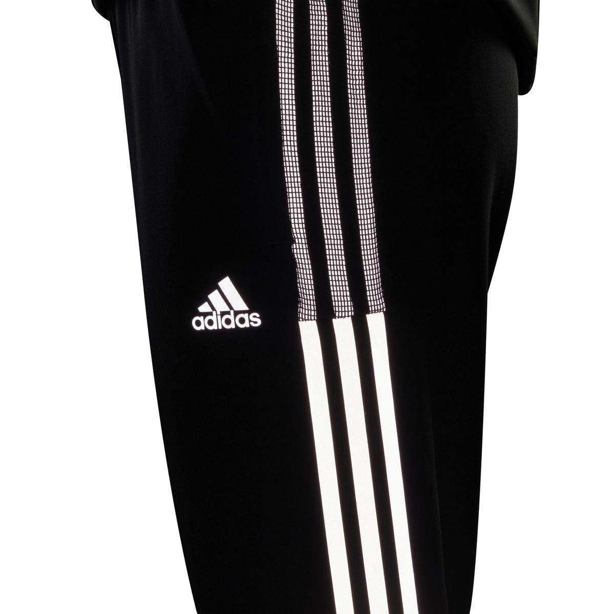 product/g/s/gs4699_app_on-model_detail-3_white.jpg