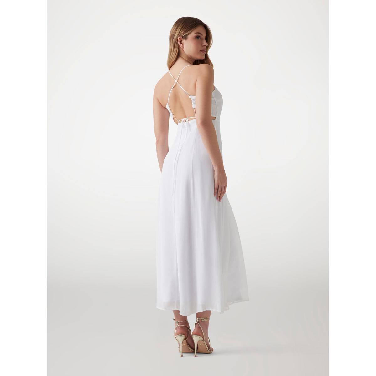 product/g/u/guess_w5yk83-wgew0-g011_pure-white_3.jpg