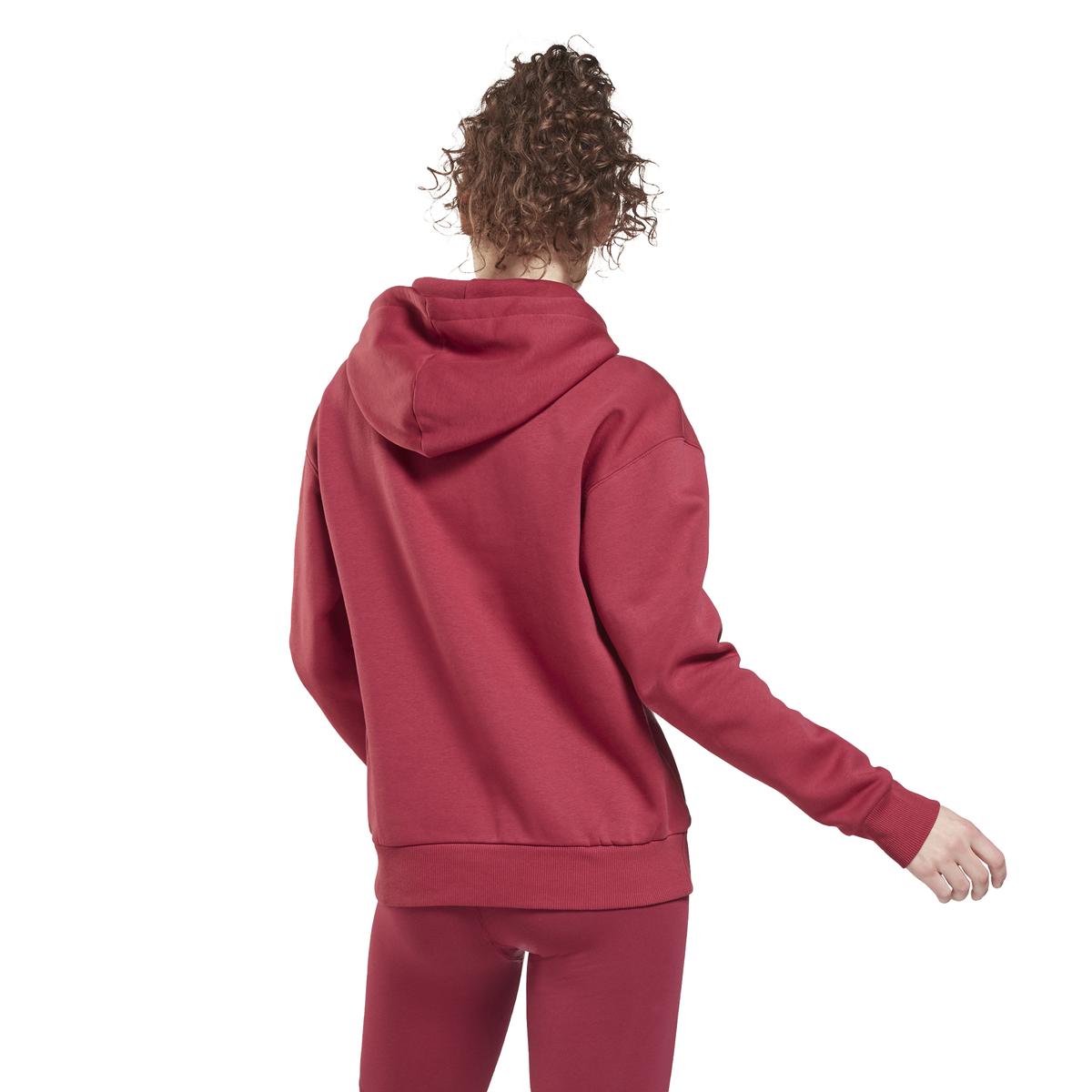 product/g/v/gv3287_app_on-model_back_white.jpg