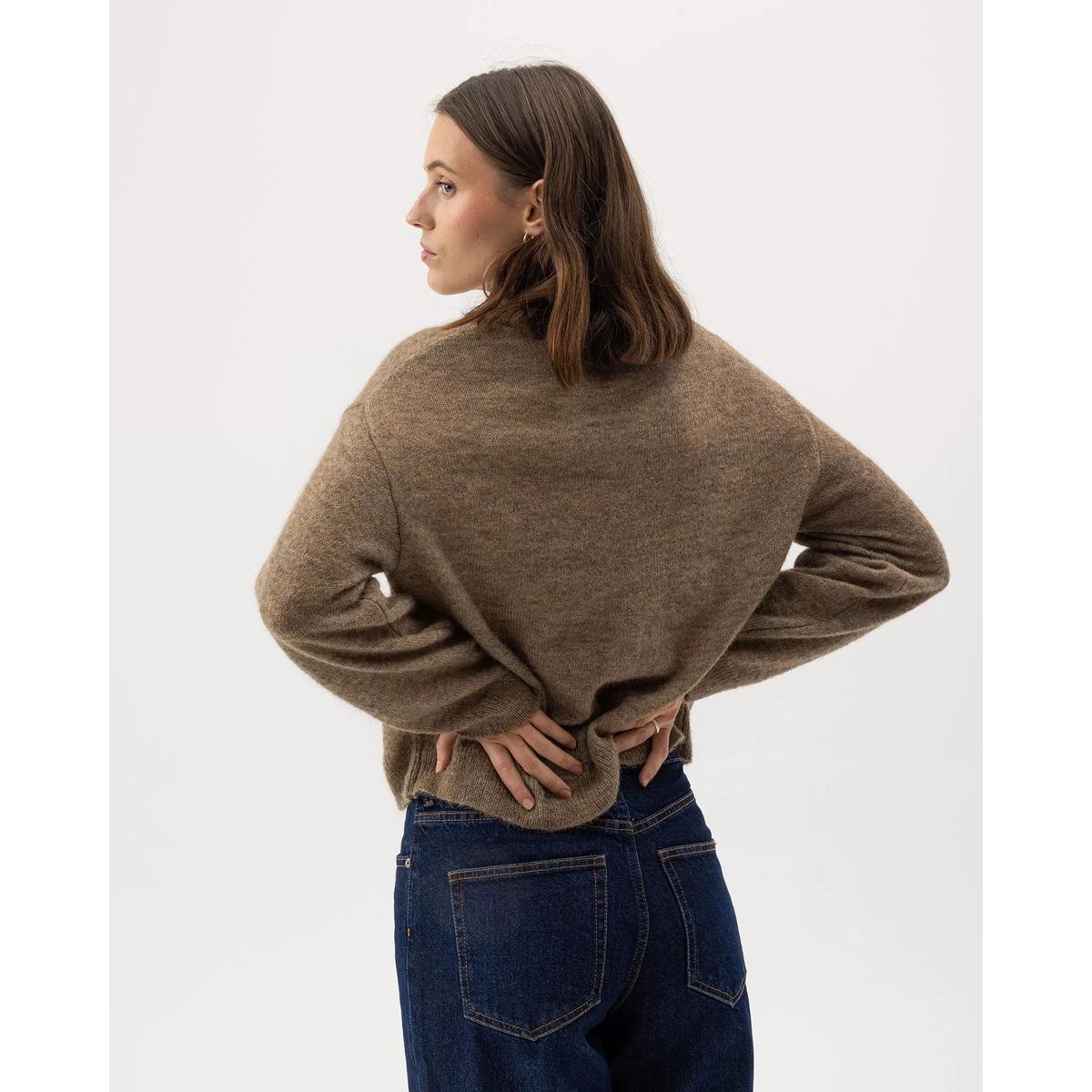 product/h/o/holebrook_a42412-762_walnut_2.jpg