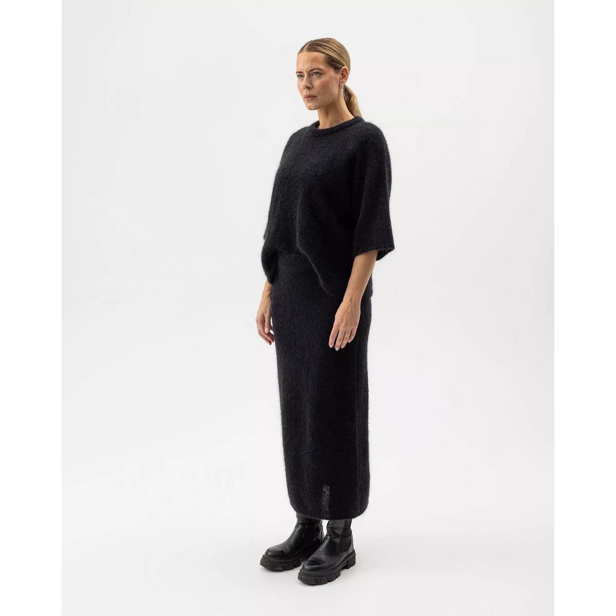 product/h/o/holebrook_a52412-999_black_4.jpg