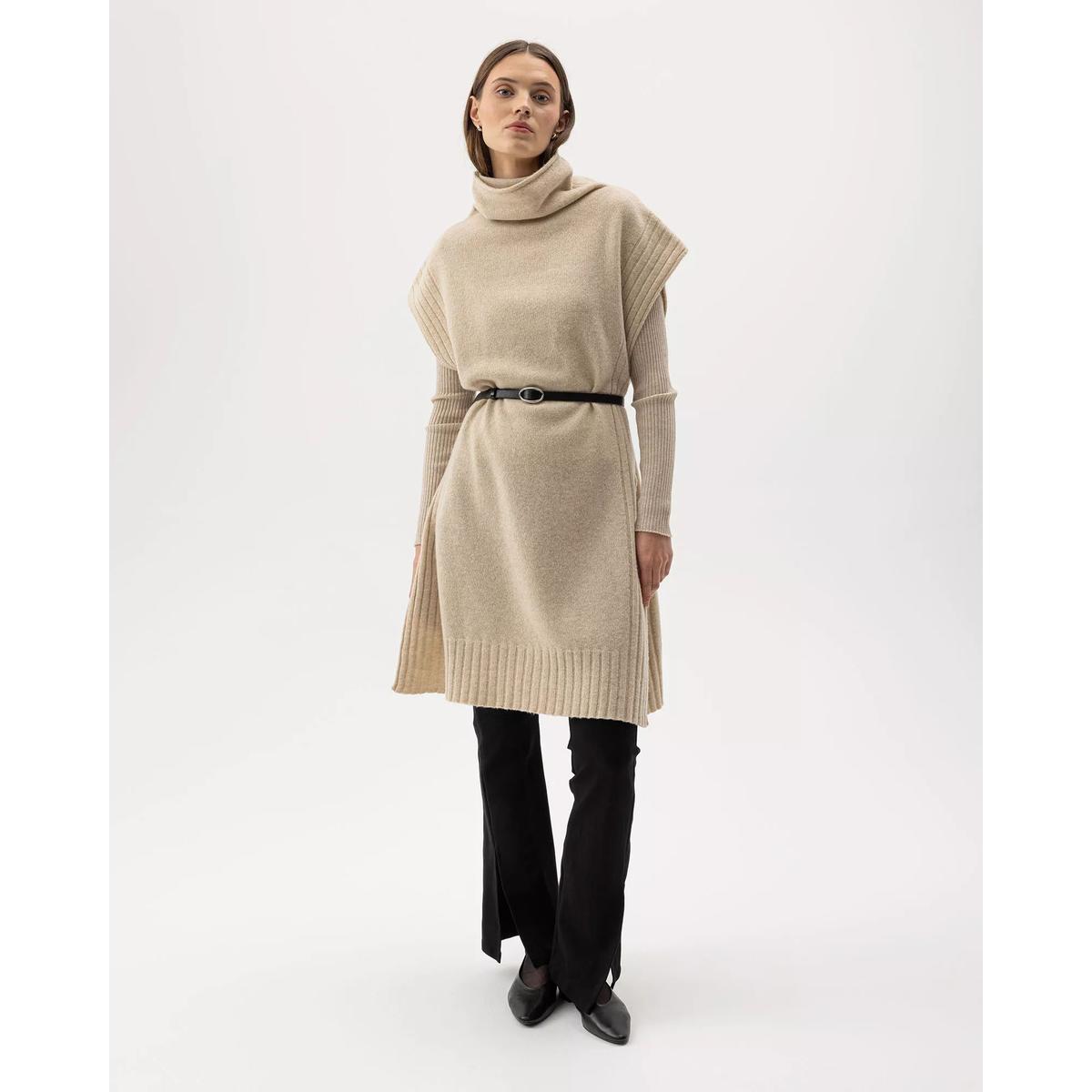 product/h/o/holebrook_a52604-710_sand_2.jpg