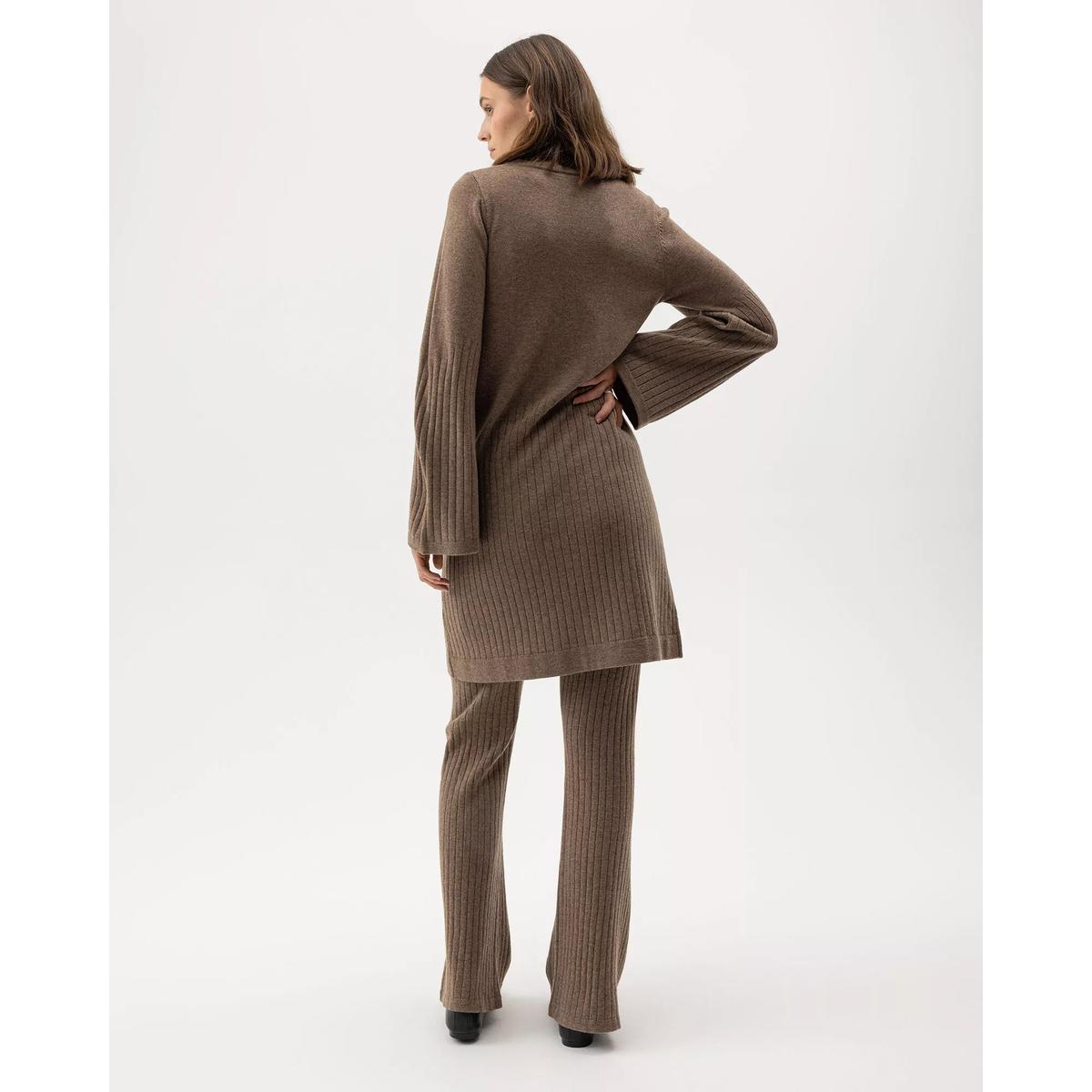 product/h/o/holebrook_a52606-760_oak-mel_3.jpg