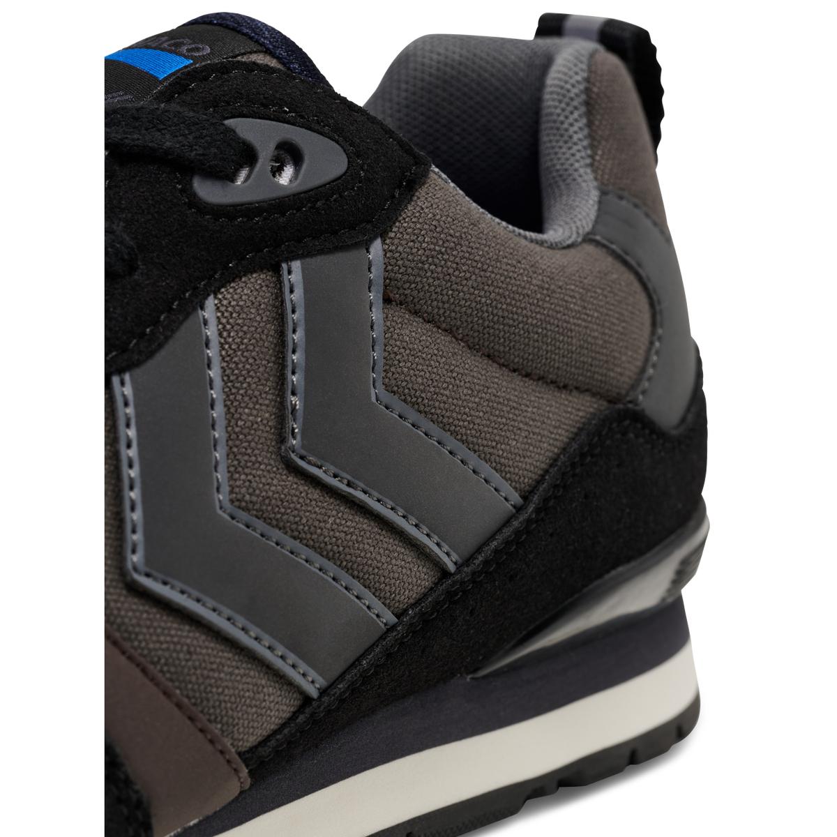 product/h/u/hummel_226226-8124_brown_3.jpg