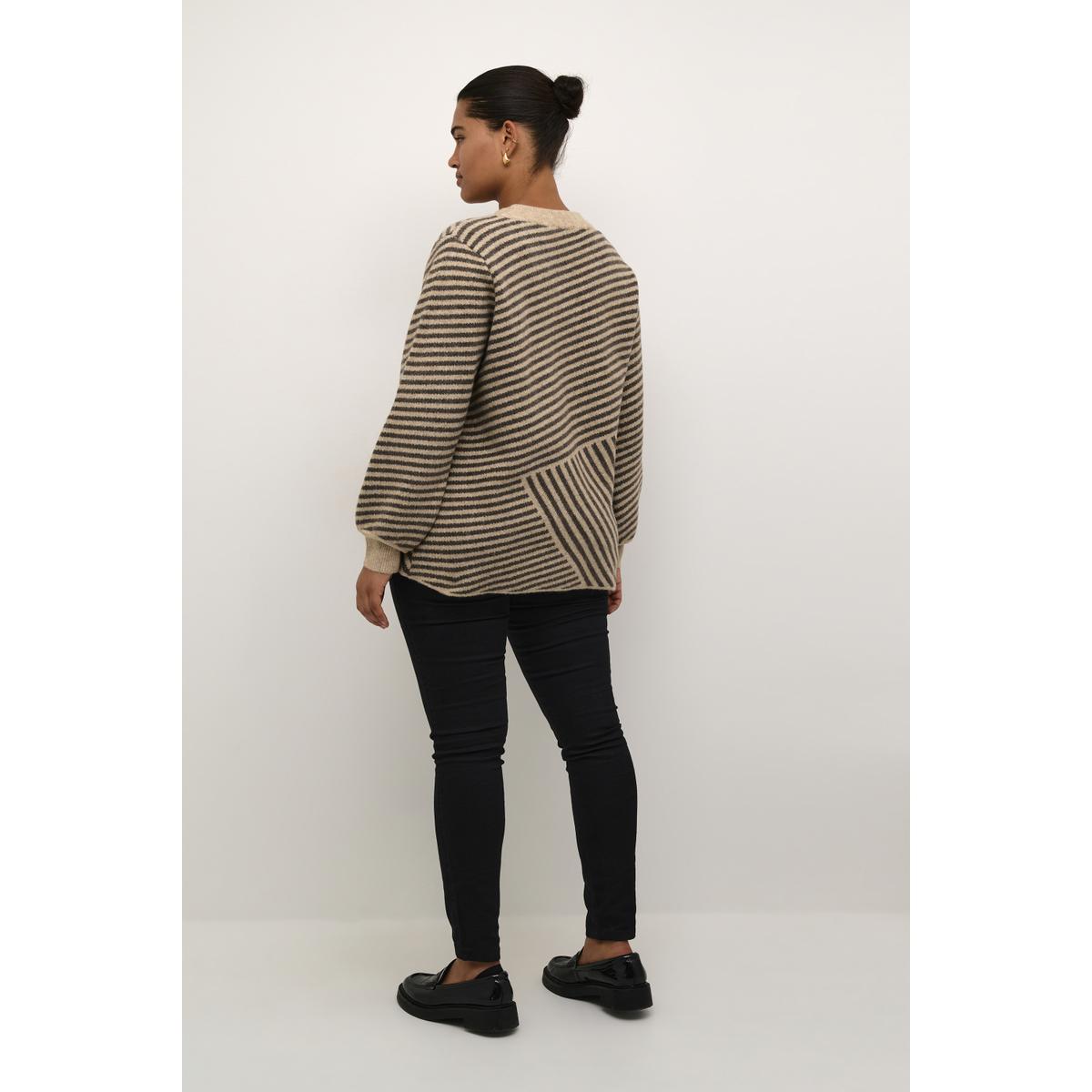product/k/a/kaffe-curve_10582595-106341_4.jpg