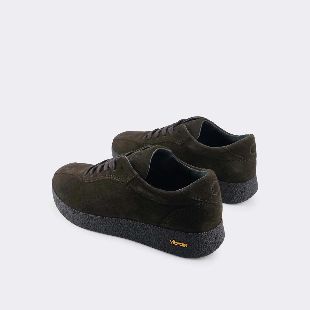 product/k/a/kangaroos_806000-000-3905_ebony_2.jpg