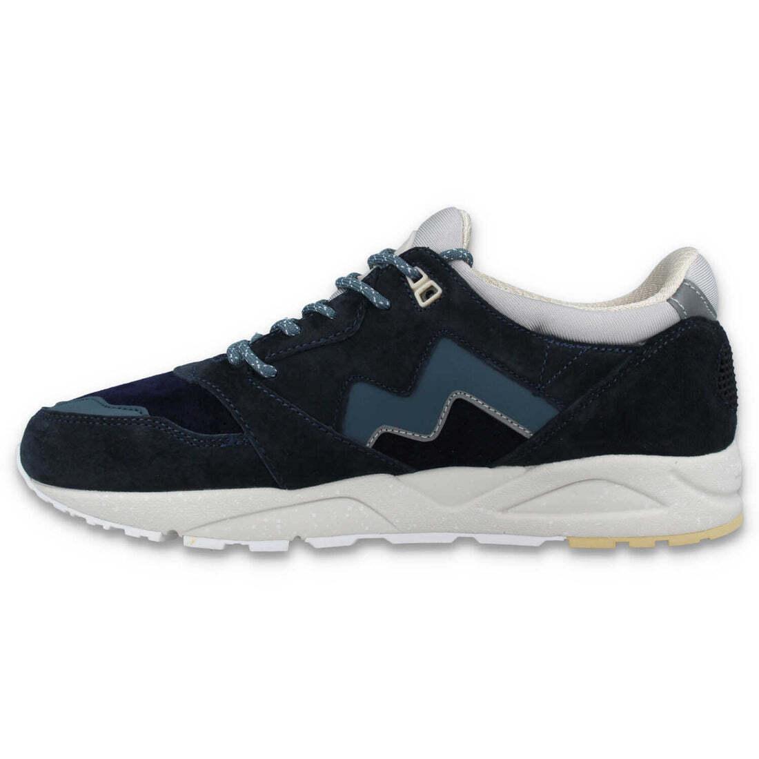 product/k/a/karhu_f803116_india-ink-stormy-weather_2.jpg