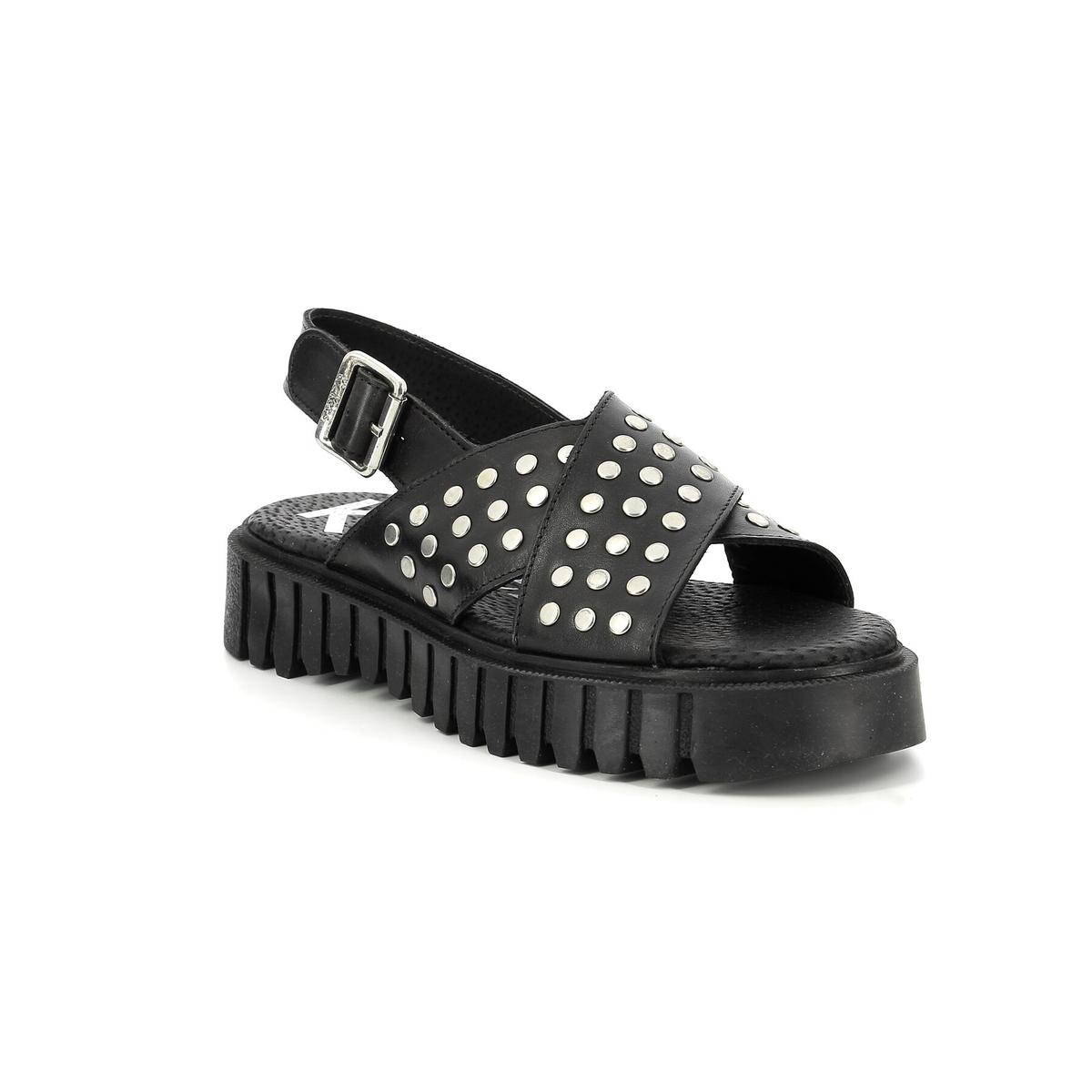 product/k/i/kickers_931491-50-8_01.jpg