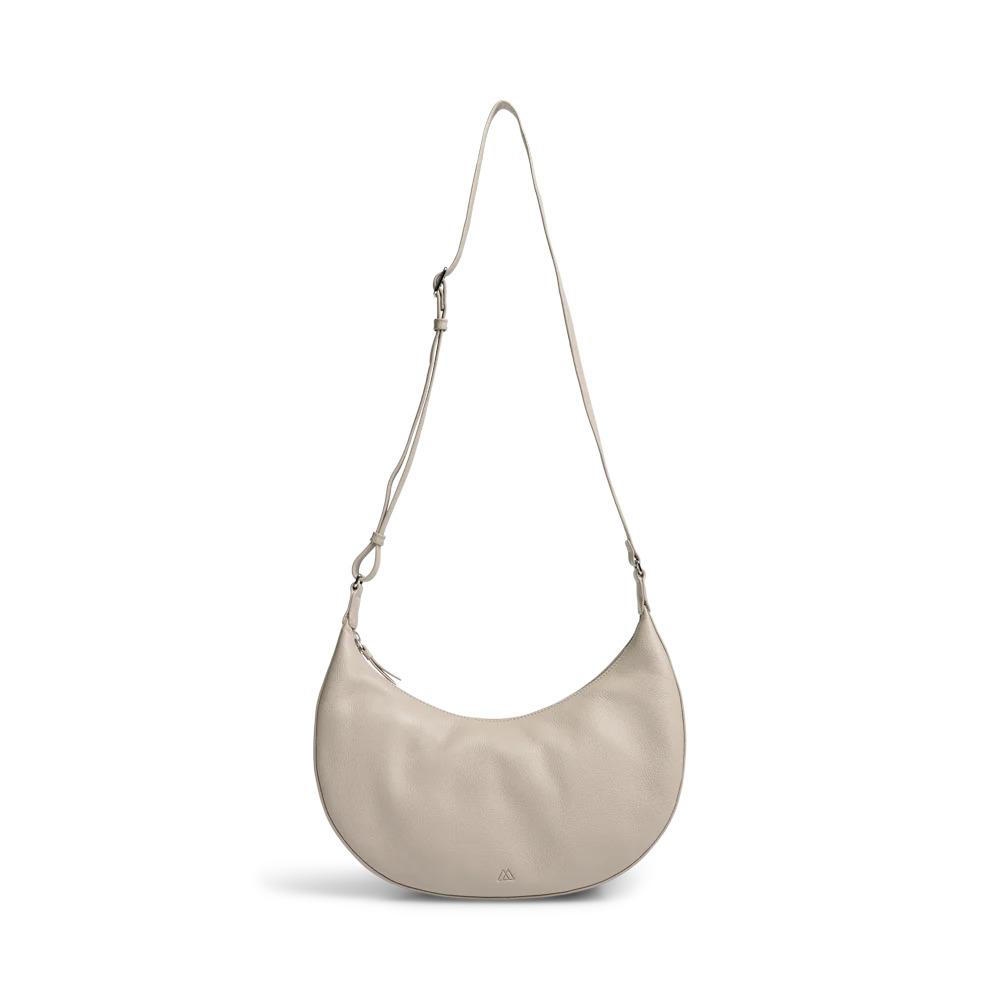 product/m/a/markberg_4948cow-703_sand_1.jpg