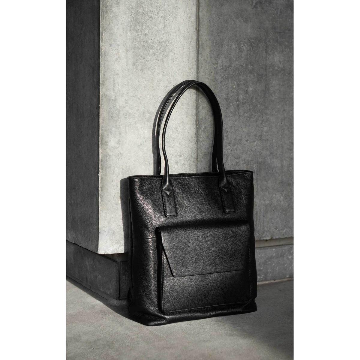 product/m/a/markberg_5477gra-100_black_2.jpg