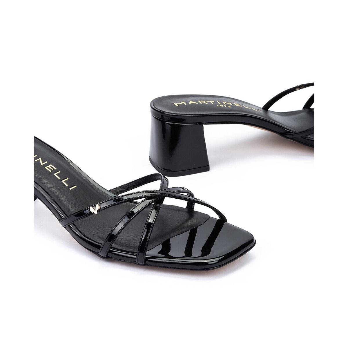 product/m/a/martinelli_1751-b422h-000_black_4.jpg