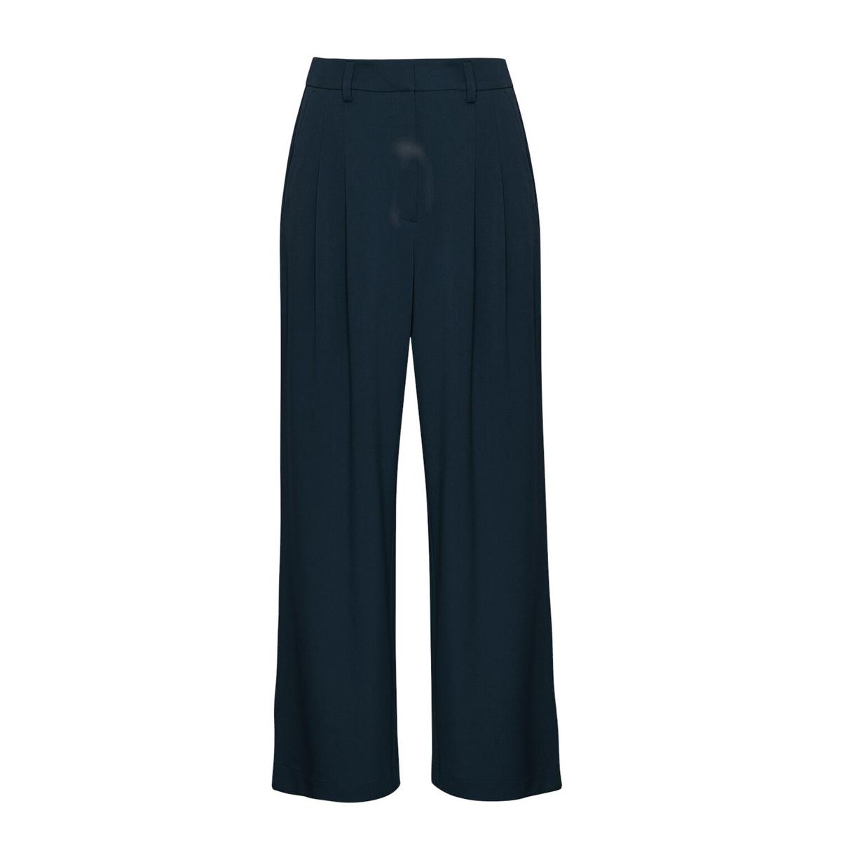 product/m/o/moss-copenhagen_17940-sky-captain_sky-captain_1.jpg
