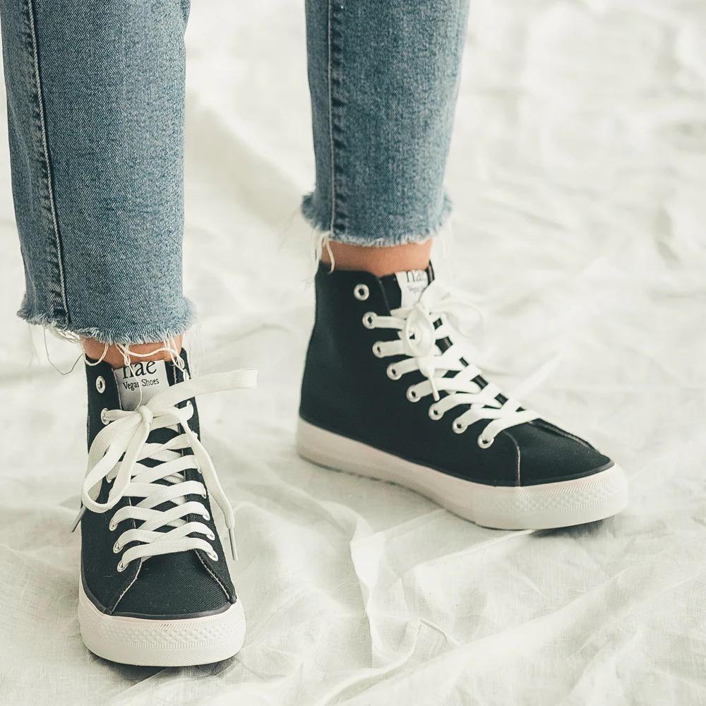 product/n/a/nae-vegan-shoes_redo_black_black_2.jpg