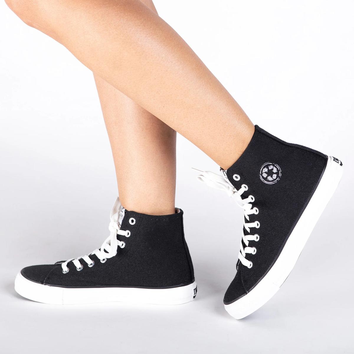 product/n/a/nae-vegan-shoes_redo_black_black_3.jpg