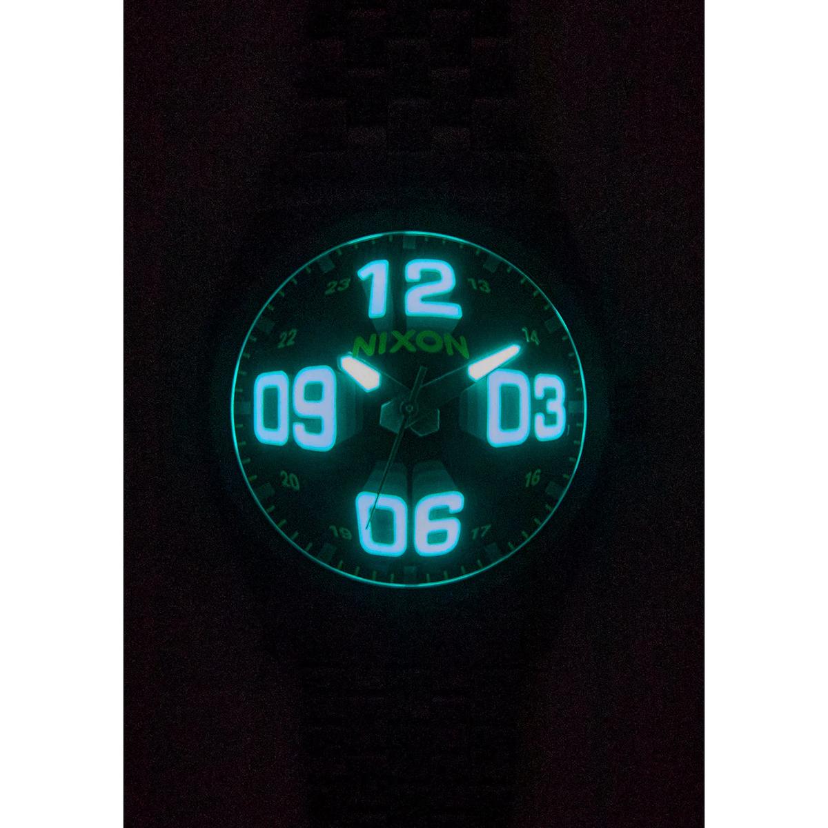 product/n/i/nixon_a045-5321-00_fisheye-silver-black_6.jpg