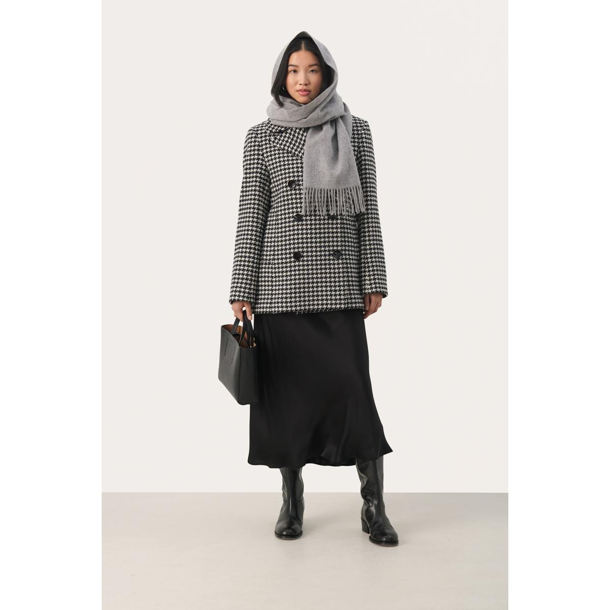 product/p/a/part-two_30308728-303086_4.jpg