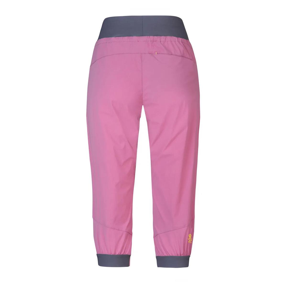 product/r/a/rafiki_10041634rfx_rose-wine_2.jpg