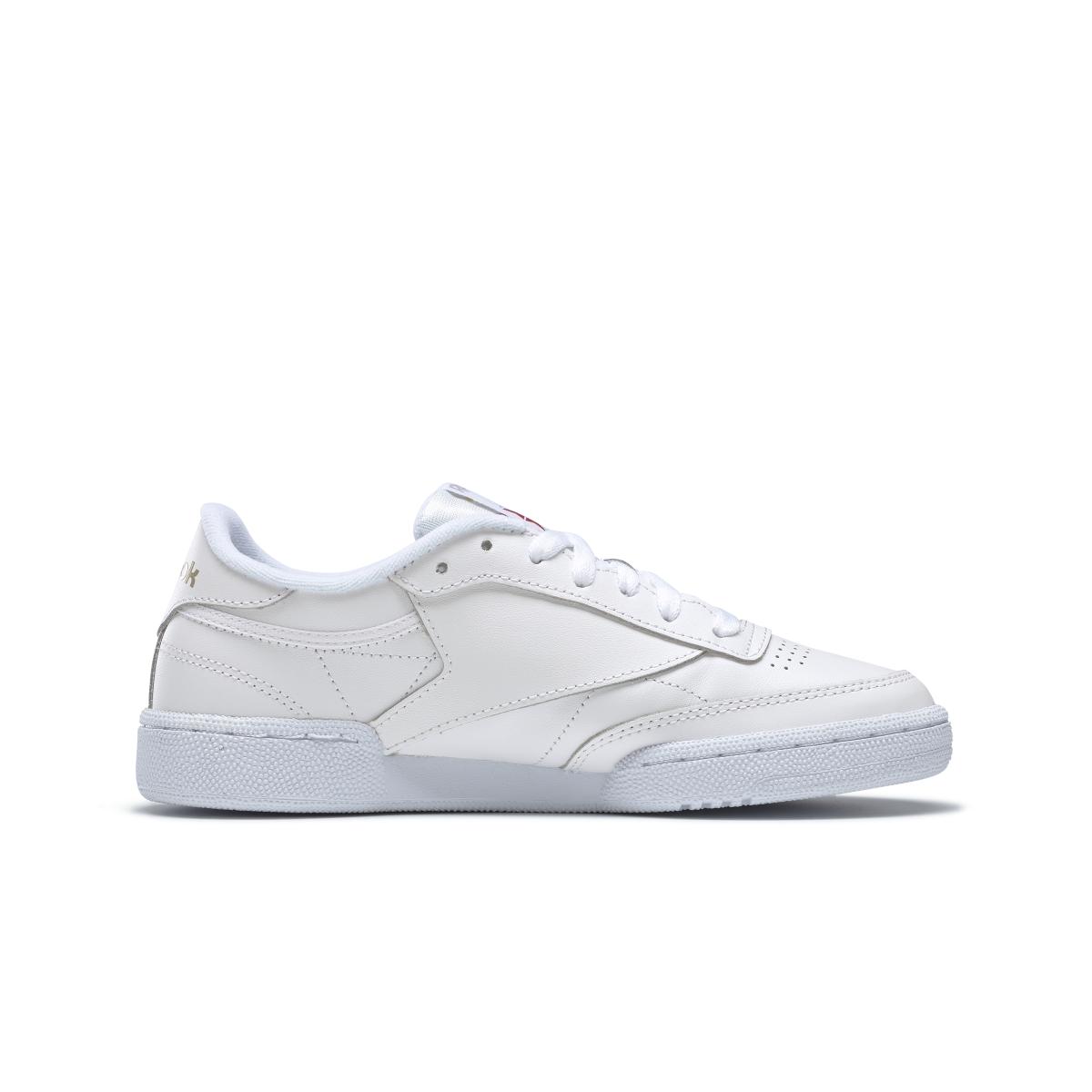 product/r/e/reebok-classics_bs7685_5_footwear_photography_side_medial_center_view_white_000.jpg