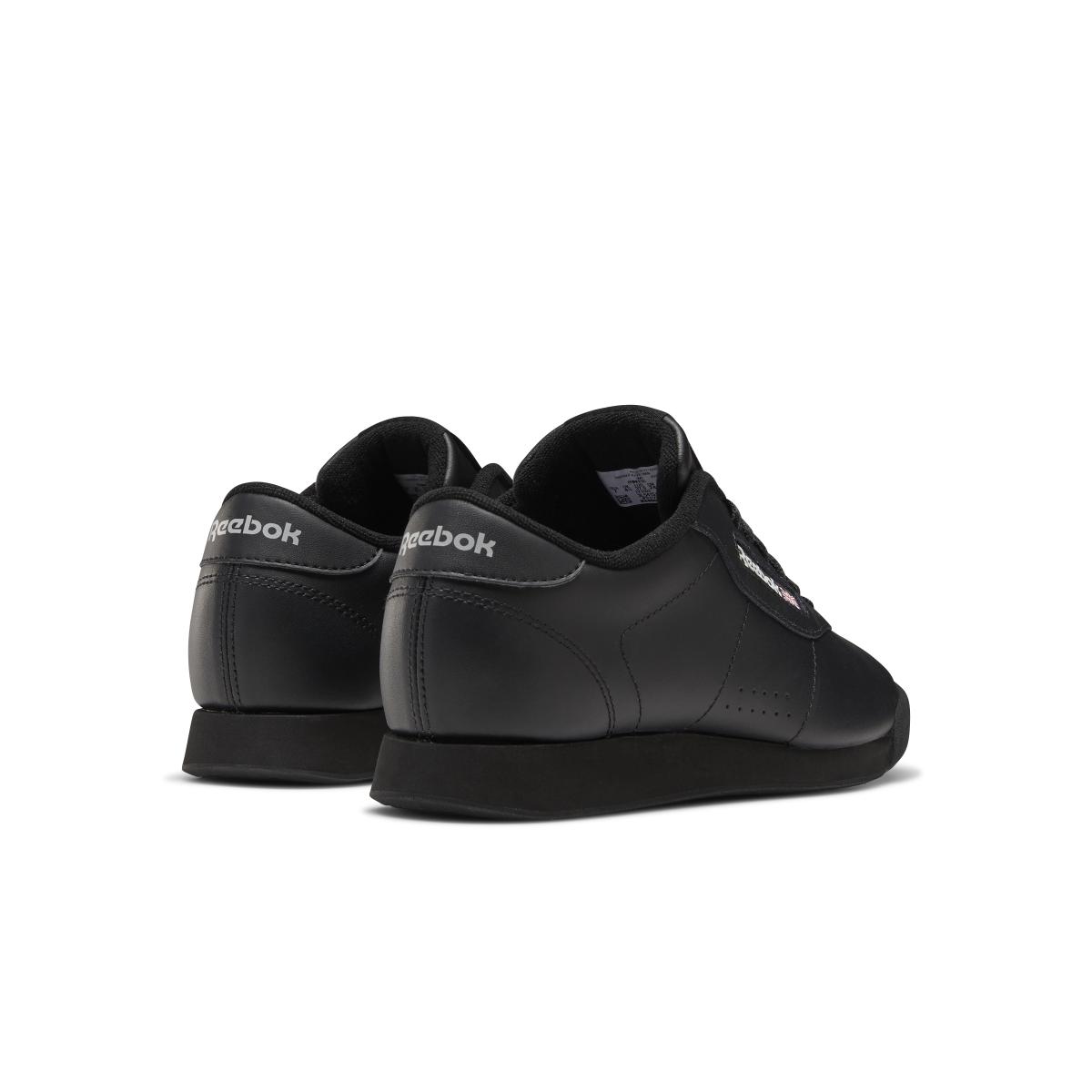 product/r/e/reebok-classics_cn2211_7_footwear_photography_back_lateral_top_view_white_000.jpg