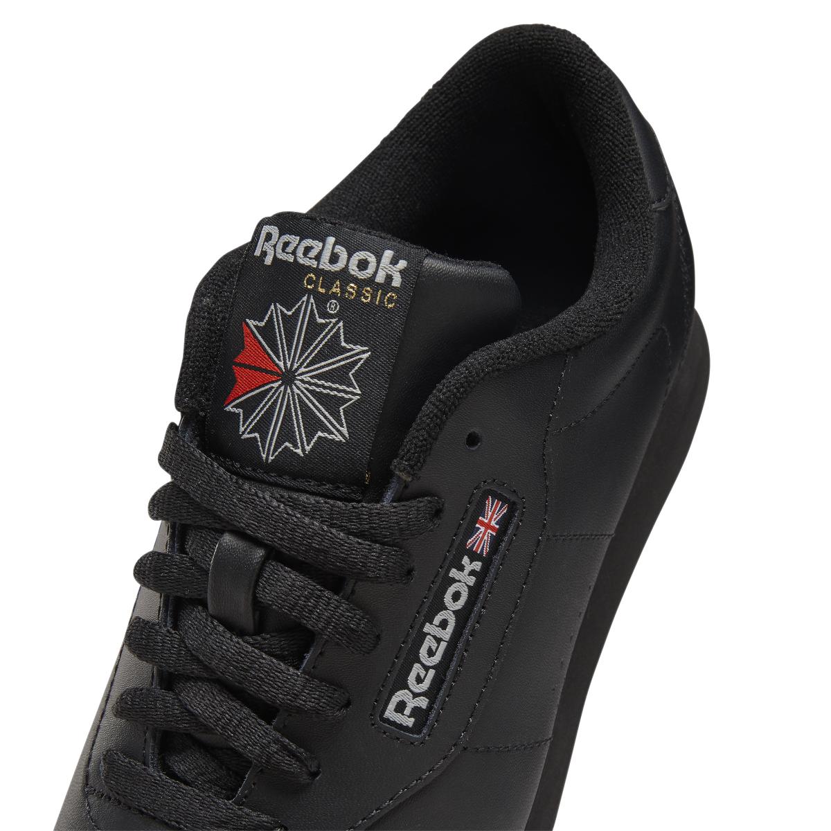 product/r/e/reebok-classics_cn2211_8_footwear_photography_detail_view_1_white_000.jpg
