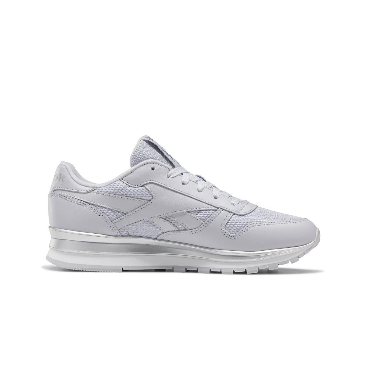 product/r/e/reebok-classics_eg6323_4_footwear_photography_side_medial_center_view_white_000.jpg