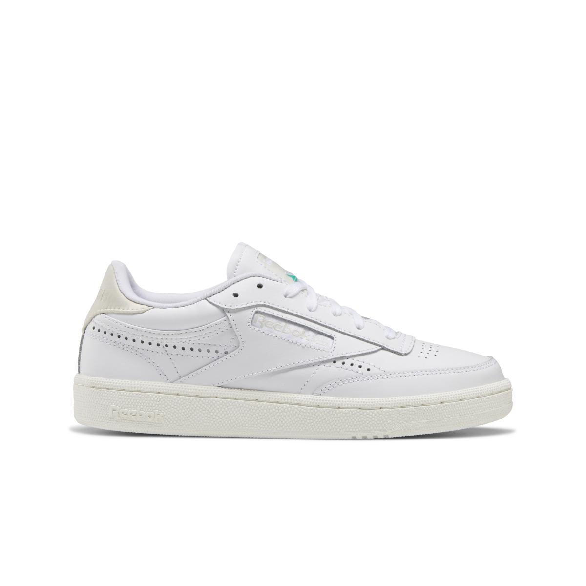 product/r/e/reebok-classics_fv1095_1_footwear_photography_side_lateral_center_view_white_000.jpg