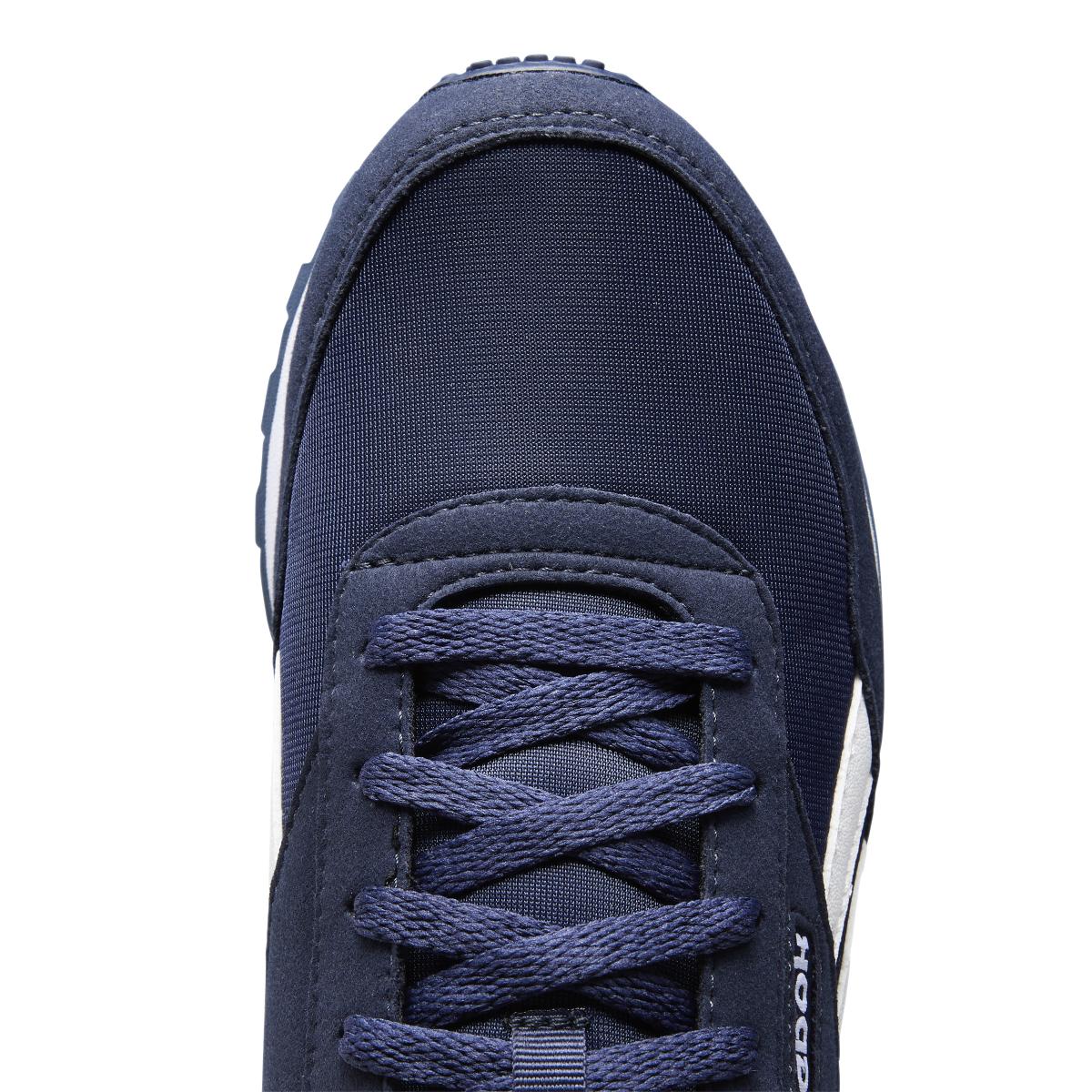 product/r/e/reebok-classics_fz0663_8_footwear_photography_detail_view_2_white_000.jpg