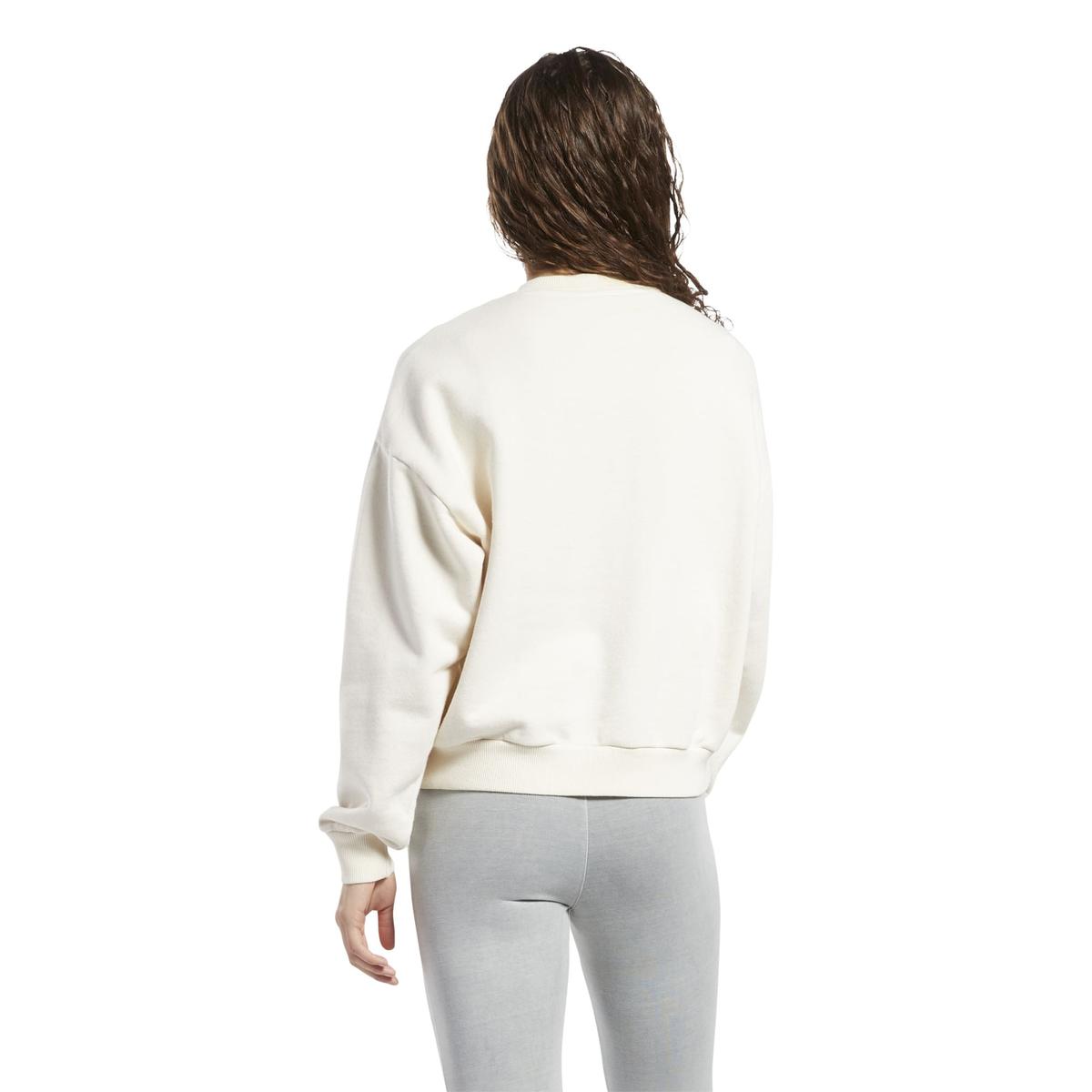product/r/e/reebok-classics_hh9696_4_apparel_on_model_back_view_white.jpg