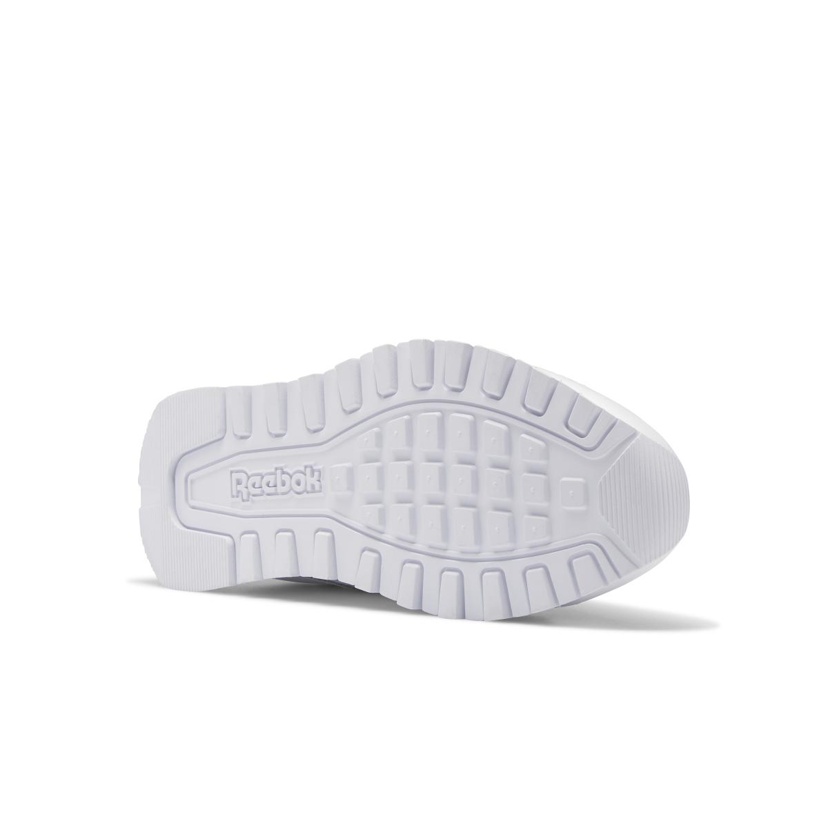 product/r/e/reebok-classics_id1959_3_footwear_photography_bottom_view_white_000.jpg