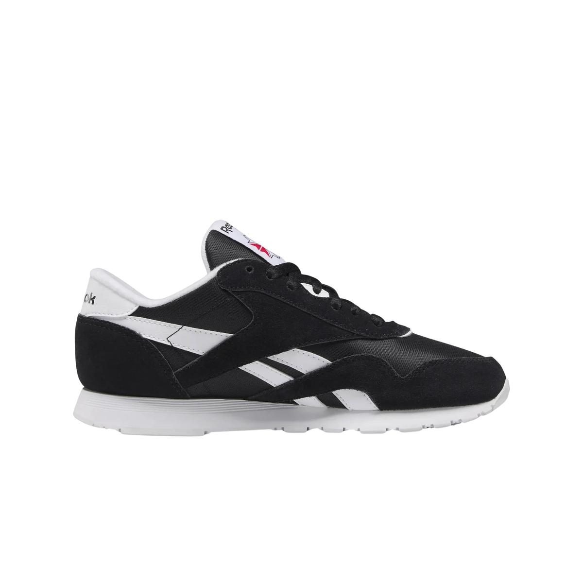 product/r/e/reebok_100009251_cblack-ftwwht-ftwwht_1.jpg