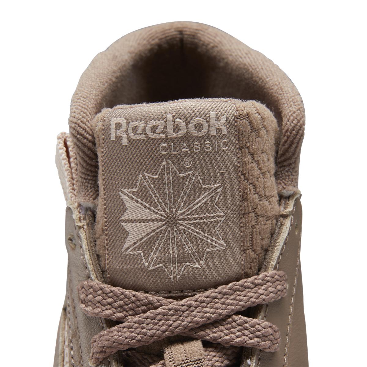 product/r/e/reebok_gv7035_7_footwear_photography_detail_view_1_white.jpg
