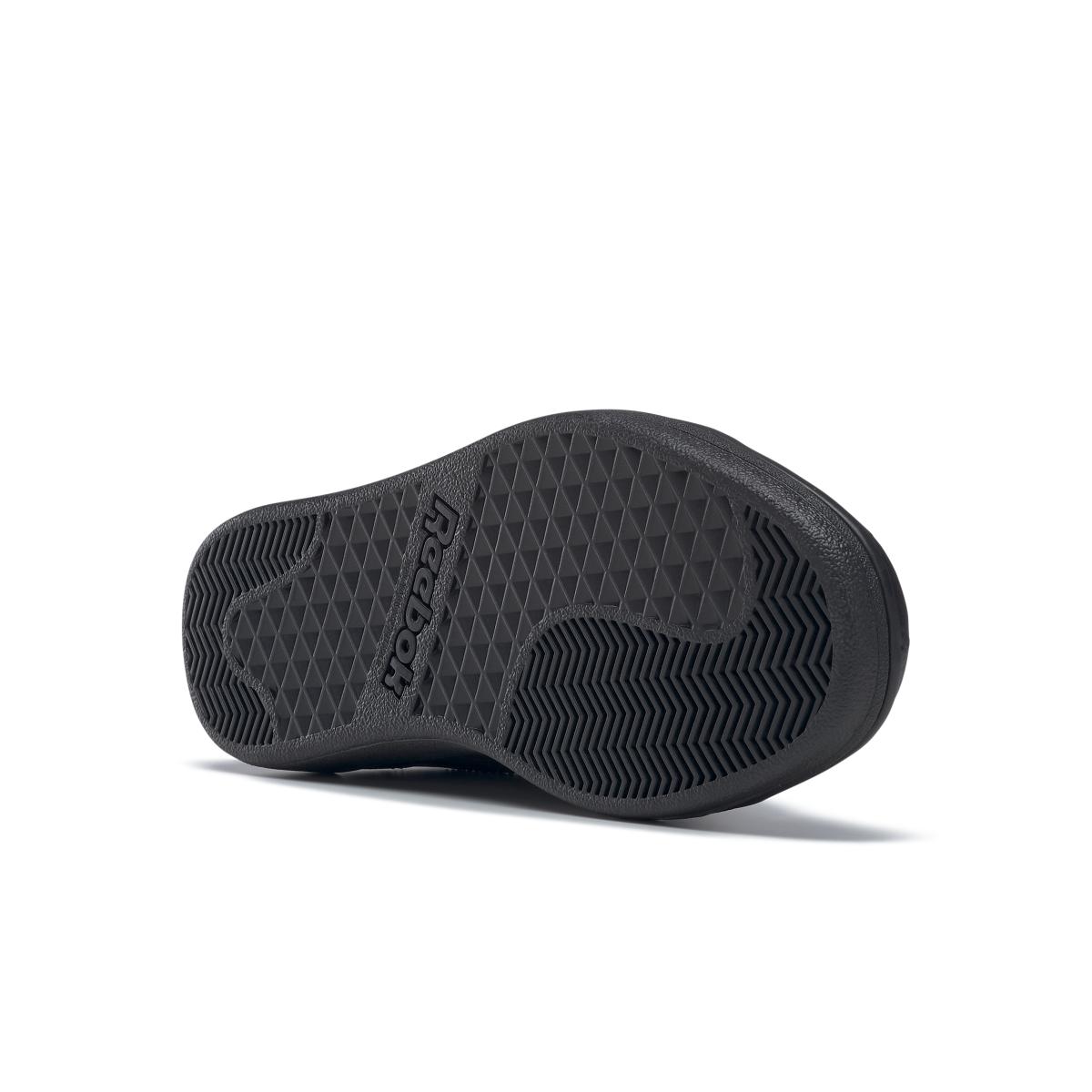 product/r/e/reebok_gy8893_3_footwear_photography_bottom_view_white_000.jpg