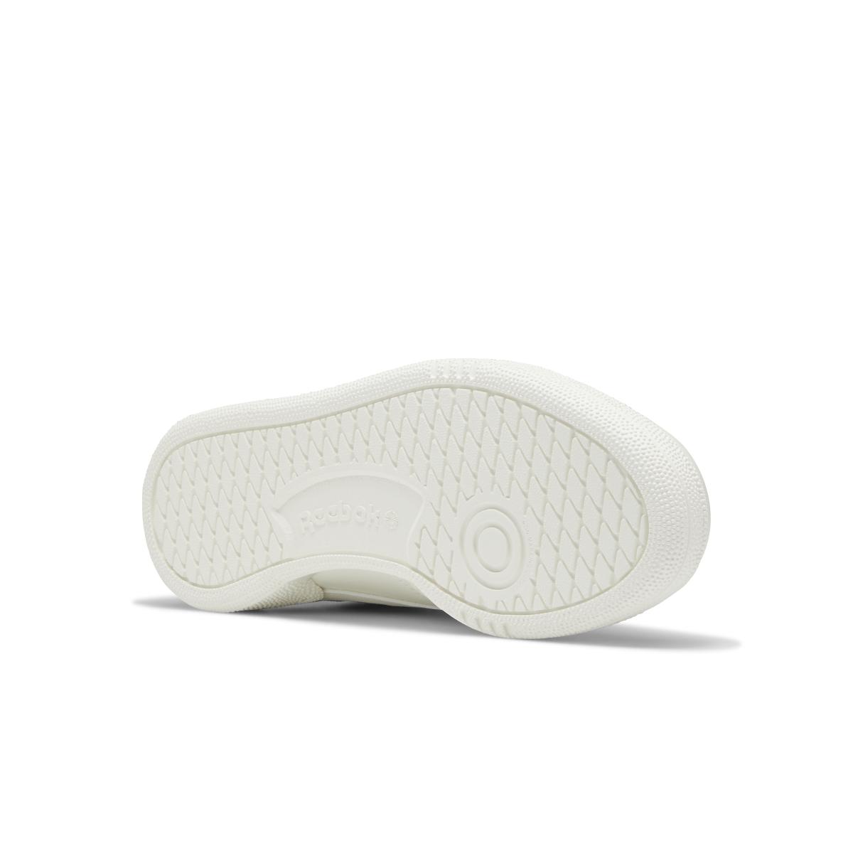 product/r/e/reebok_gy9732_3_footwear_photography_bottom_view_white_000.jpg