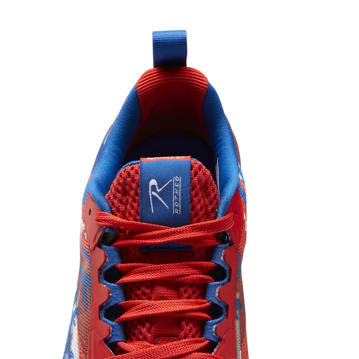 product/r/e/reebok_gz1096_7_footwear_photography_detail_view_1_white_000.jpg